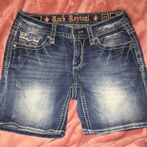 Jean shorts,size 25 rock revival